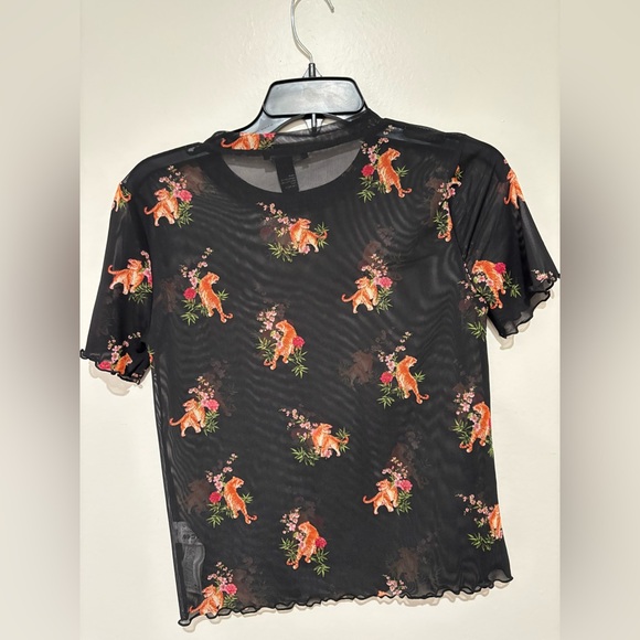 Forever 21 Tiger mesh top - Picture 4 of 4
